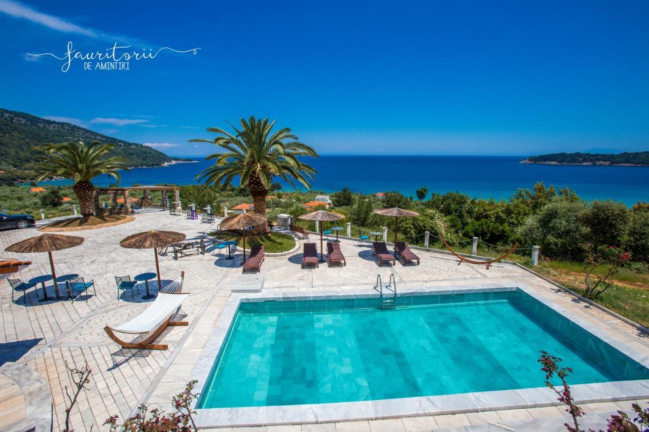 Kinira Beach Hotel المظهر الخارجي الصورة