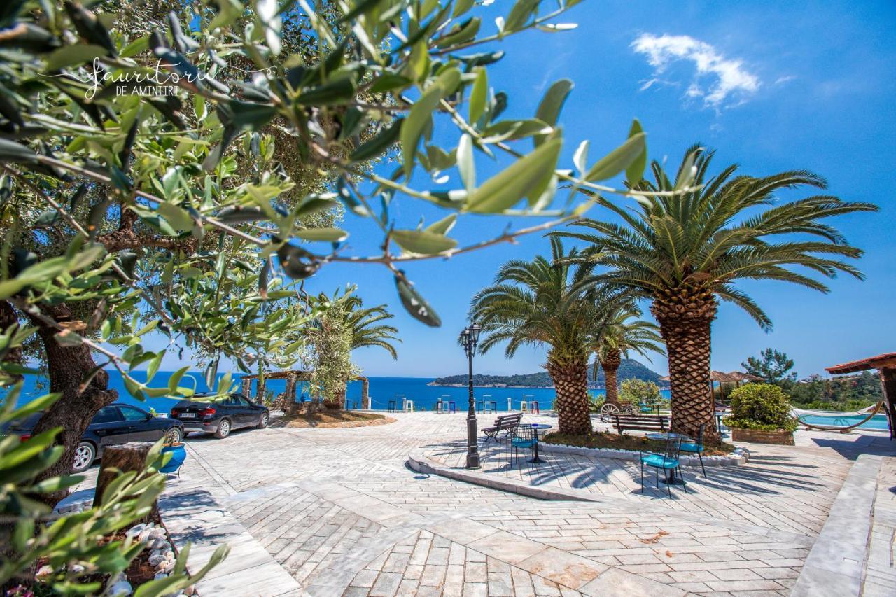 Kinira Beach Hotel المظهر الخارجي الصورة